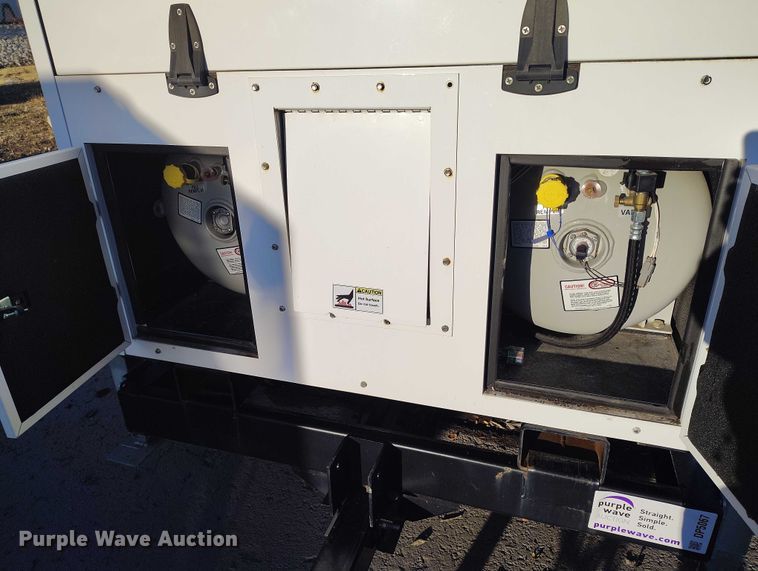 image for item DP5067 2022 Evergreen Mobile Power Juice Box 25LPG generator