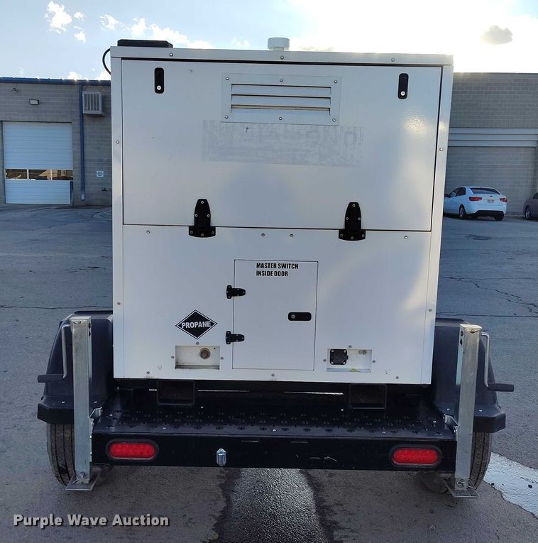 image for item DP5068 2021 Evergreen Mobile Power Juice Box 25LGP generator