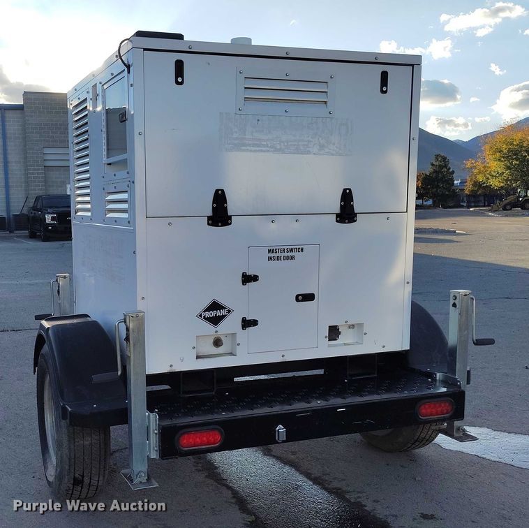 image for item DP5068 2021 Evergreen Mobile Power Juice Box 25LGP generator