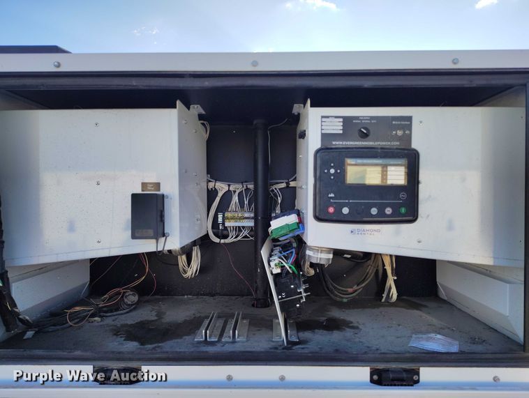 image for item DP5068 2021 Evergreen Mobile Power Juice Box 25LGP generator