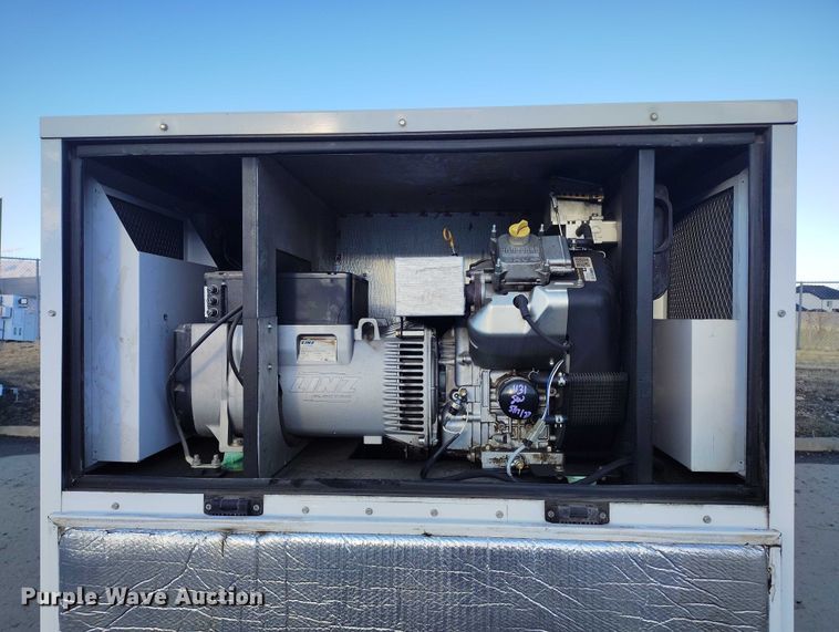 image for item DP5068 2021 Evergreen Mobile Power Juice Box 25LGP generator