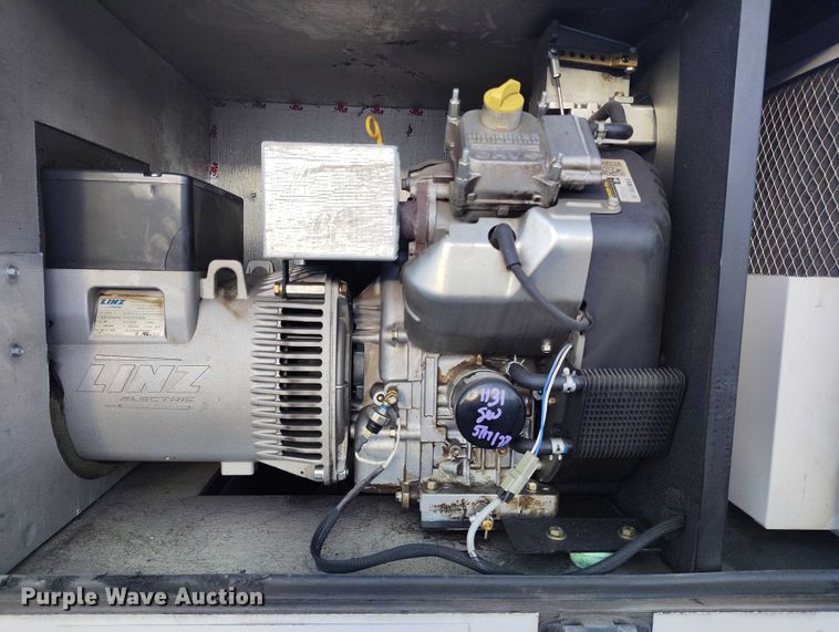 image for item DP5068 2021 Evergreen Mobile Power Juice Box 25LGP generator