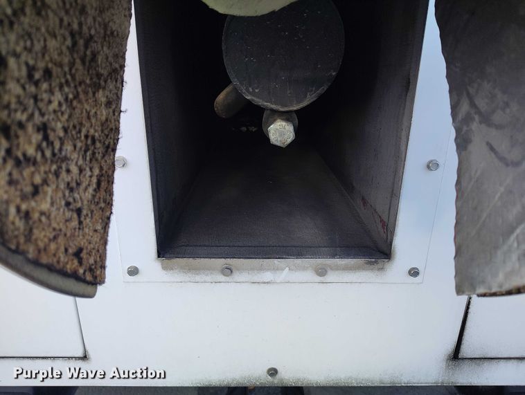 image for item DP5068 2021 Evergreen Mobile Power Juice Box 25LGP generator