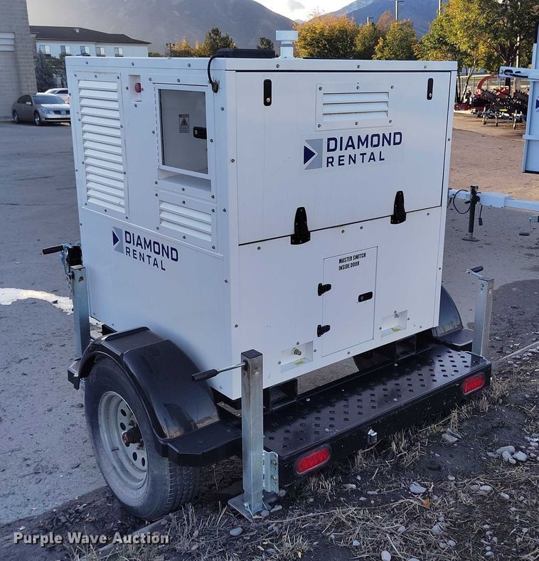 image for item DP5069 2022 Evergreen Mobile Power Juice Box 25LGP generator