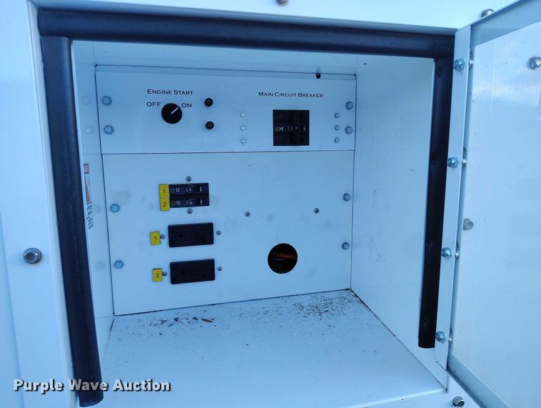 image for item DP5069 2022 Evergreen Mobile Power Juice Box 25LGP generator