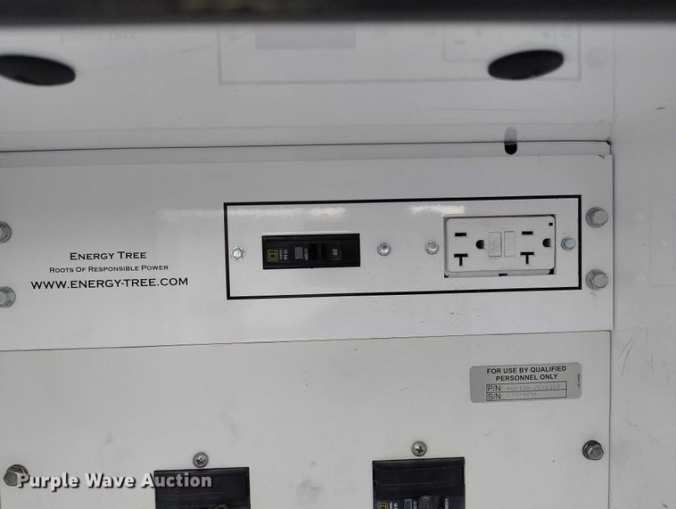 image for item DP5069 2022 Evergreen Mobile Power Juice Box 25LGP generator