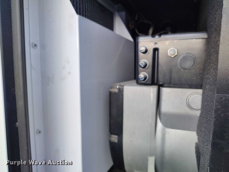 image for item DP5069 2022 Evergreen Mobile Power Juice Box 25LGP generator