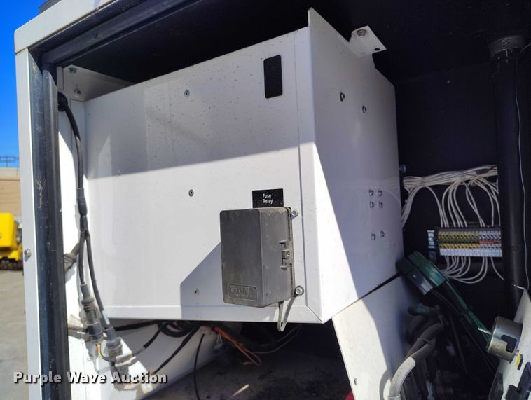 image for item DP5070 2020 Evergreen Mobile Power Juice Box 25LPG generator