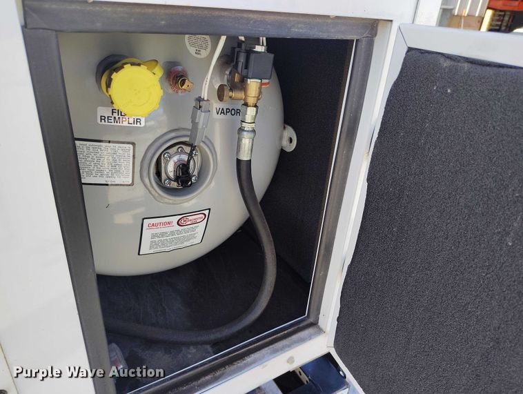 image for item DP5070 2020 Evergreen Mobile Power Juice Box 25LPG generator