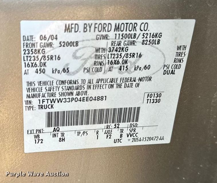 image for item DP8862 2004 Ford F350 Super Duty Lariat Crew Cab pickup truck