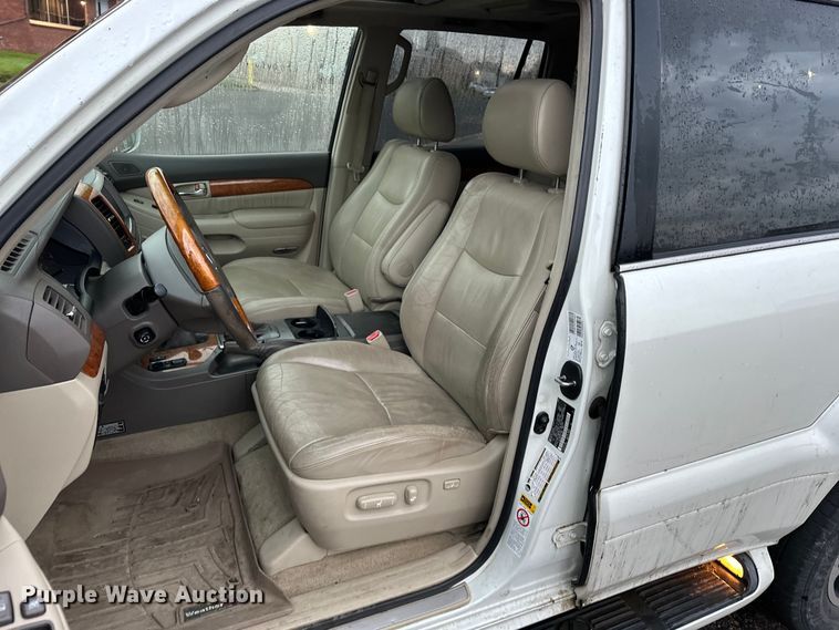 image for item DP8863 2006 Lexus GX 470 SUV