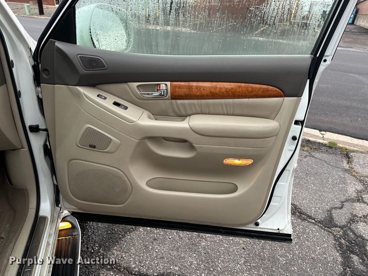 image for item DP8863 2006 Lexus GX 470 SUV