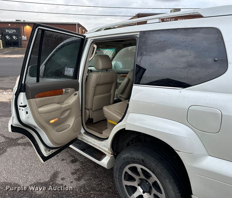 image for item DP8863 2006 Lexus GX 470 SUV