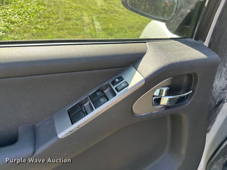 image for item DP8888 2008 Nissan Pathfinder SUV