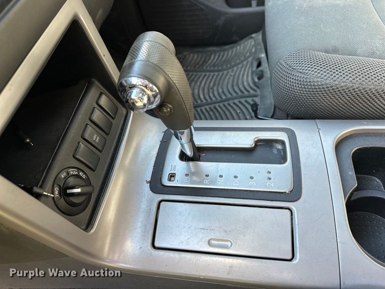 image for item DP8888 2008 Nissan Pathfinder SUV