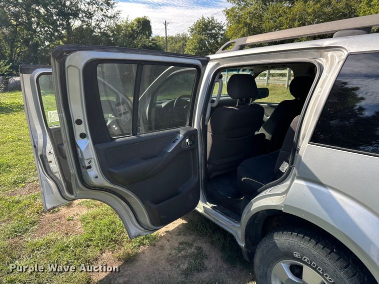 image for item DP8888 2008 Nissan Pathfinder SUV