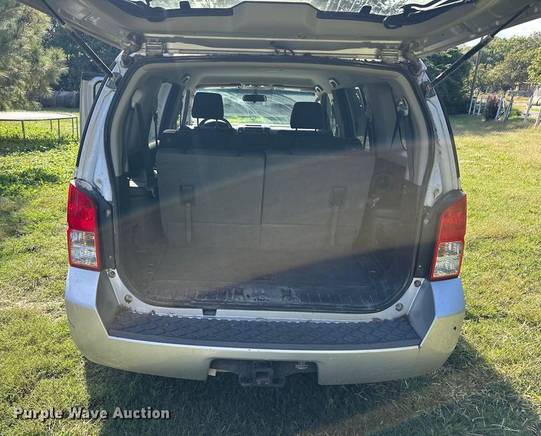 image for item DP8888 2008 Nissan Pathfinder SUV