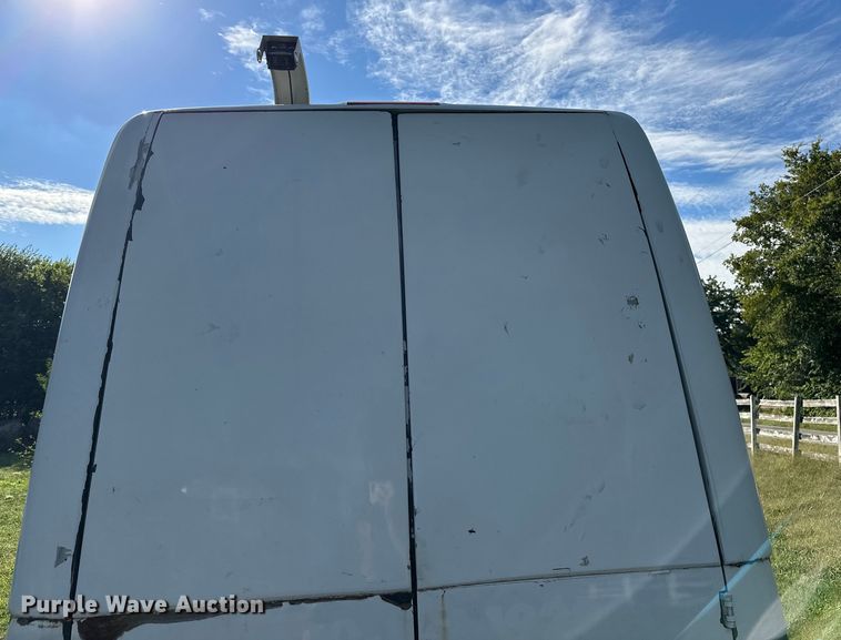 image for item DP8889 2008 Ford E350 Super Duty van