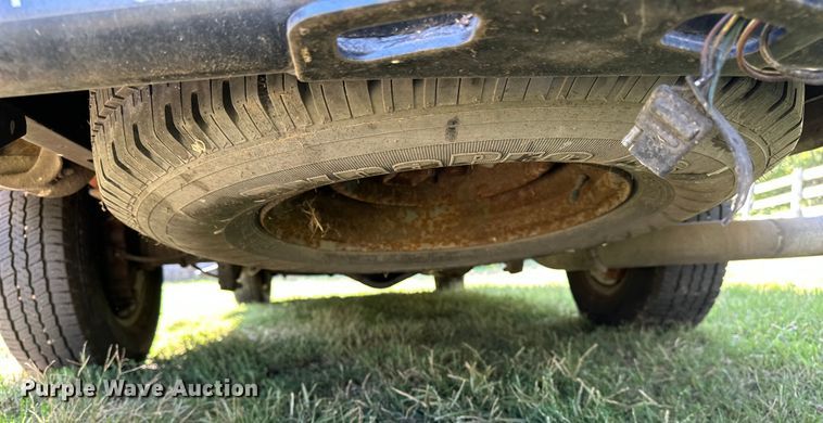 image for item DP8889 2008 Ford E350 Super Duty van