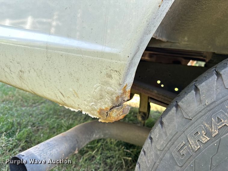 image for item DP8889 2008 Ford E350 Super Duty van