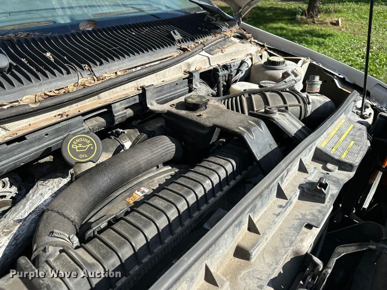 image for item DP8889 2008 Ford E350 Super Duty van