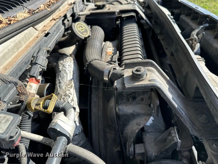 image for item DP8889 2008 Ford E350 Super Duty van