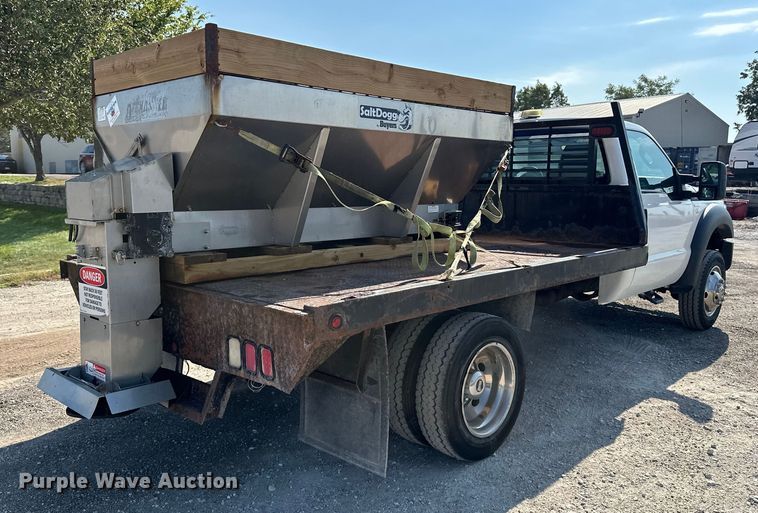 image for item DP8892 2012 Ford F550 flatbed truck