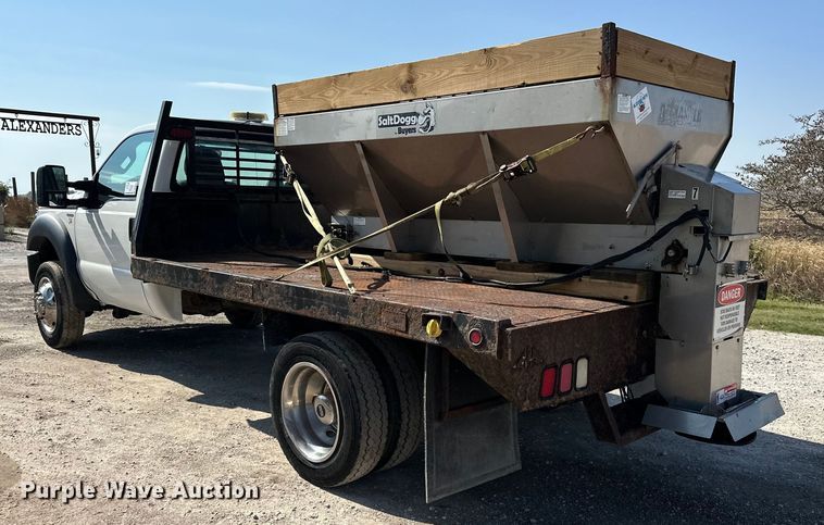 image for item DP8892 2012 Ford F550 flatbed truck