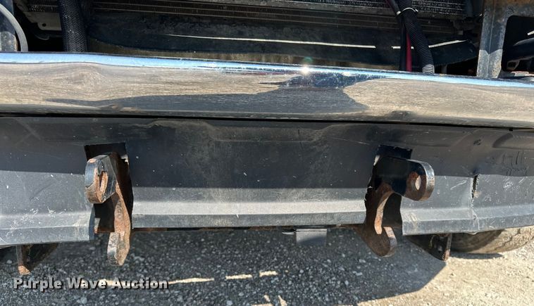 image for item DP8892 2012 Ford F550 flatbed truck