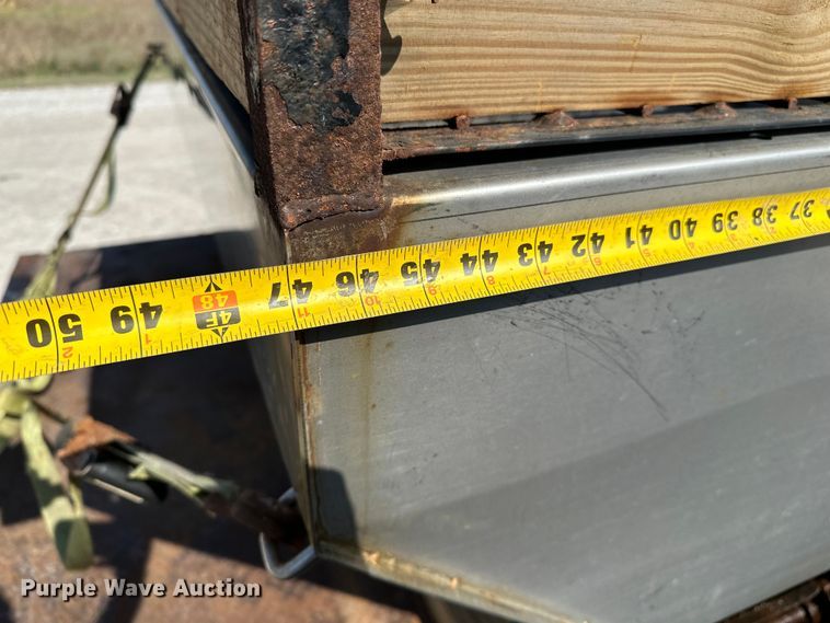 image for item DP8892 2012 Ford F550 flatbed truck