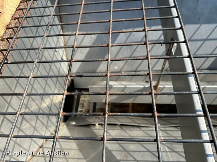 image for item DP8892 2012 Ford F550 flatbed truck