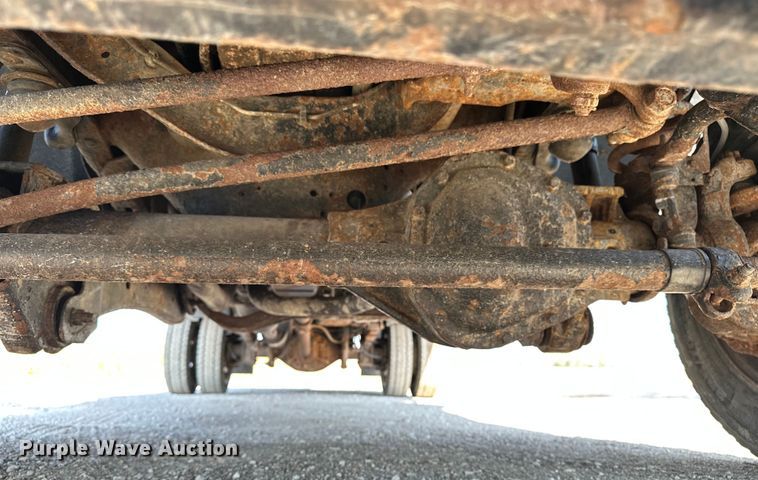 image for item DP8892 2012 Ford F550 flatbed truck