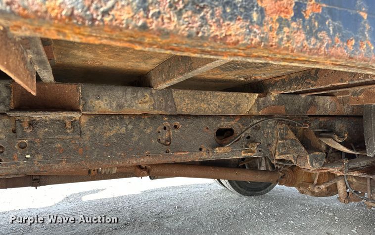 image for item DP8892 2012 Ford F550 flatbed truck