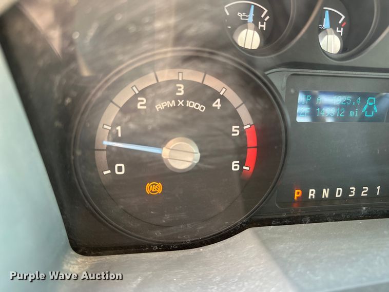 image for item DP8892 2012 Ford F550 flatbed truck