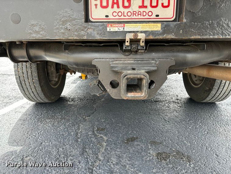 image for item DP8899 2015 Chevrolet Silverado 2500HD Double Cab pickup truck