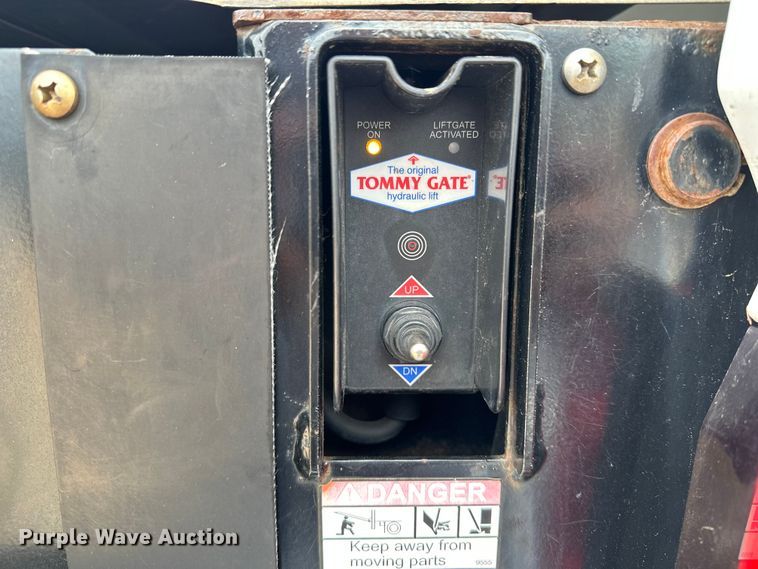 image for item DP8899 2015 Chevrolet Silverado 2500HD Double Cab pickup truck