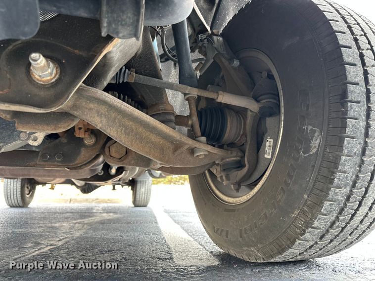 image for item DP8899 2015 Chevrolet Silverado 2500HD Double Cab pickup truck