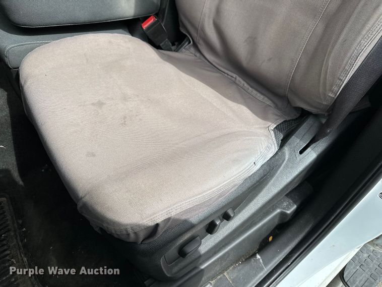 image for item DP8899 2015 Chevrolet Silverado 2500HD Double Cab pickup truck