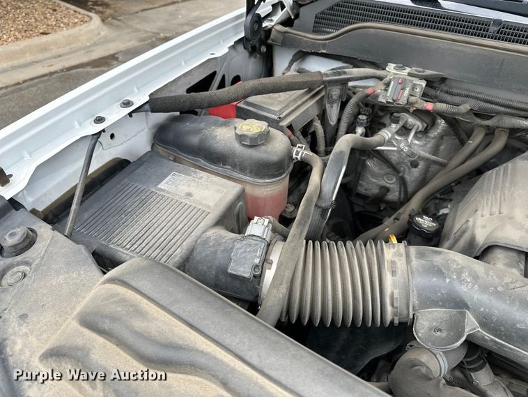 image for item DP8899 2015 Chevrolet Silverado 2500HD Double Cab pickup truck