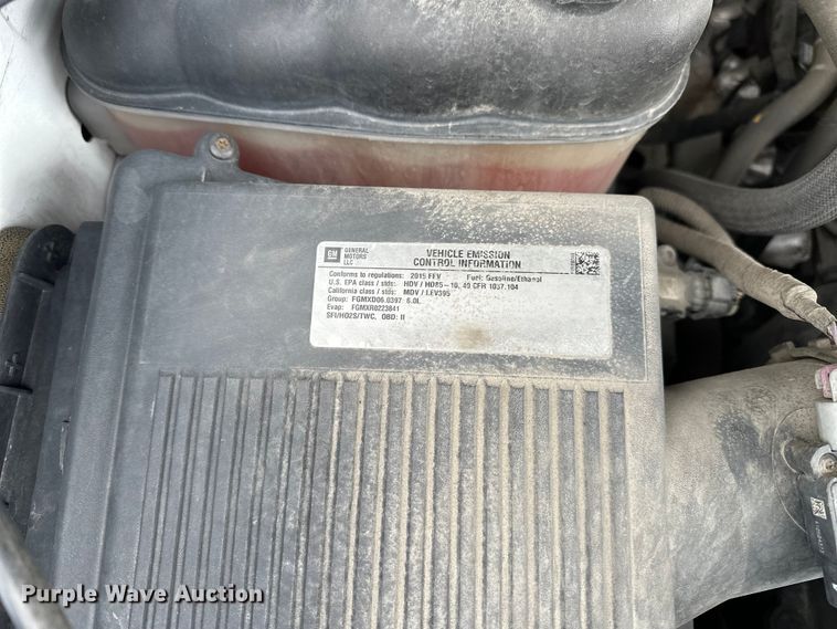 image for item DP8899 2015 Chevrolet Silverado 2500HD Double Cab pickup truck