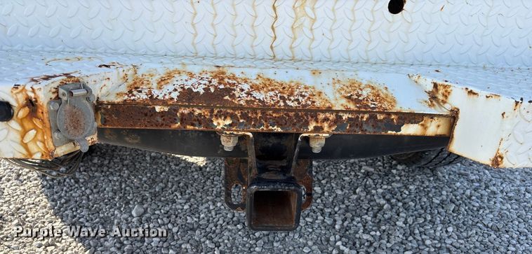 image for item DU1373 2010 Chevrolet Silverado 2500HD utility bed pickup truck