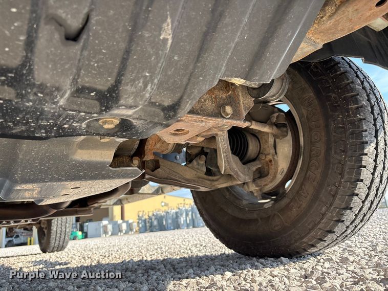 image for item DU1373 2010 Chevrolet Silverado 2500HD utility bed pickup truck