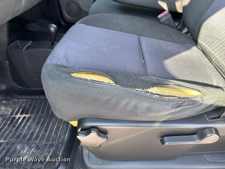 image for item DU1373 2010 Chevrolet Silverado 2500HD utility bed pickup truck