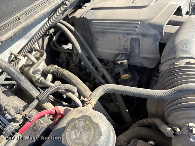 image for item DU1373 2010 Chevrolet Silverado 2500HD utility bed pickup truck