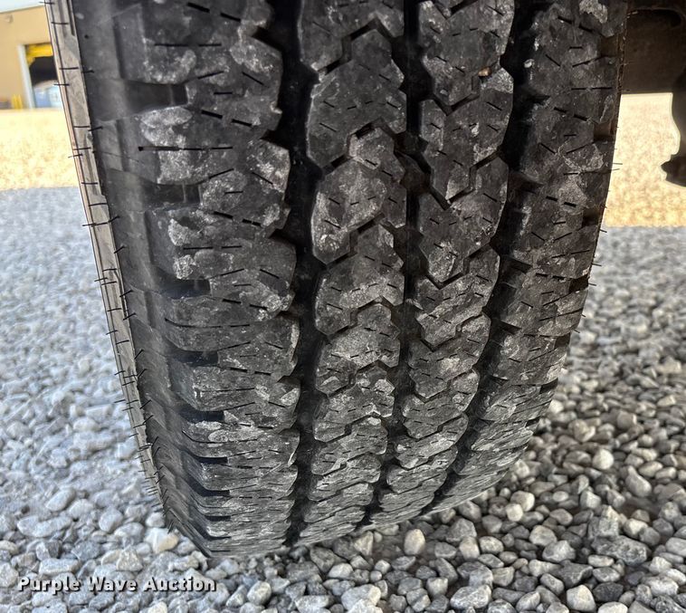 image for item DU1373 2010 Chevrolet Silverado 2500HD utility bed pickup truck