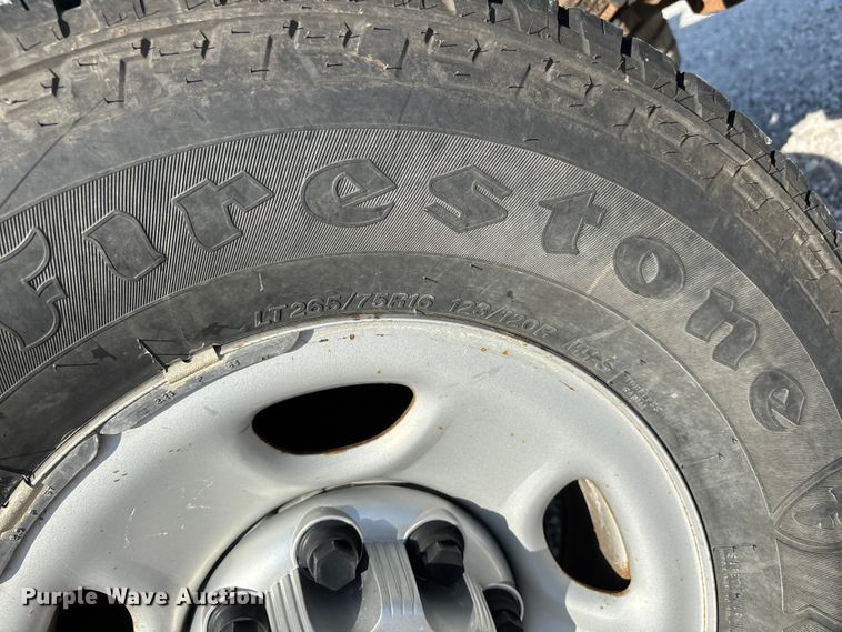 image for item DU1373 2010 Chevrolet Silverado 2500HD utility bed pickup truck