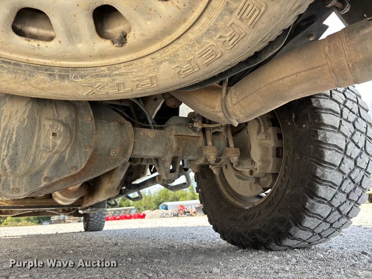 image for item DU1394 2015 Chevrolet Silverado 2500HD Crew Cab pickup truck