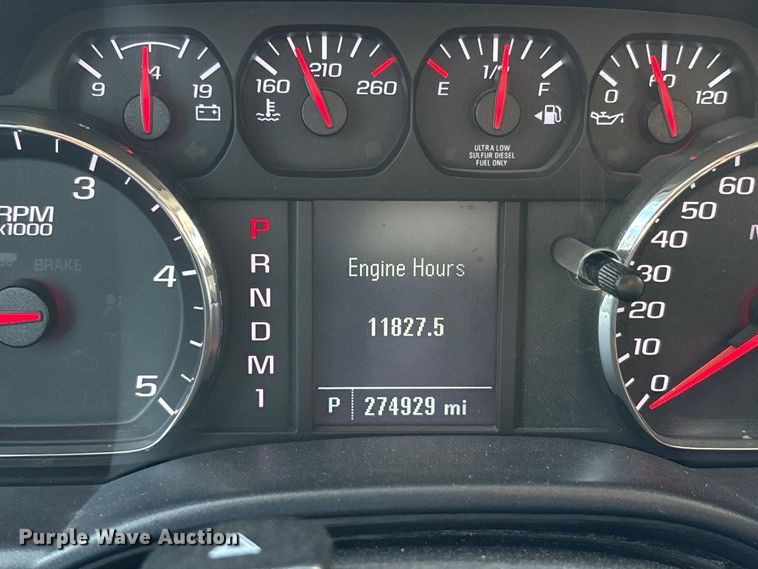 image for item DU1394 2015 Chevrolet Silverado 2500HD Crew Cab pickup truck