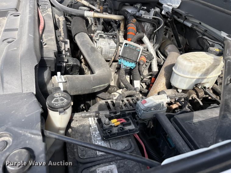 image for item DU1394 2015 Chevrolet Silverado 2500HD Crew Cab pickup truck