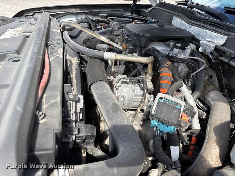 image for item DU1394 2015 Chevrolet Silverado 2500HD Crew Cab pickup truck